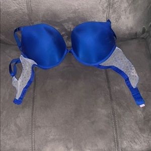 Royal blue Victoria’s Secret Push-up bra